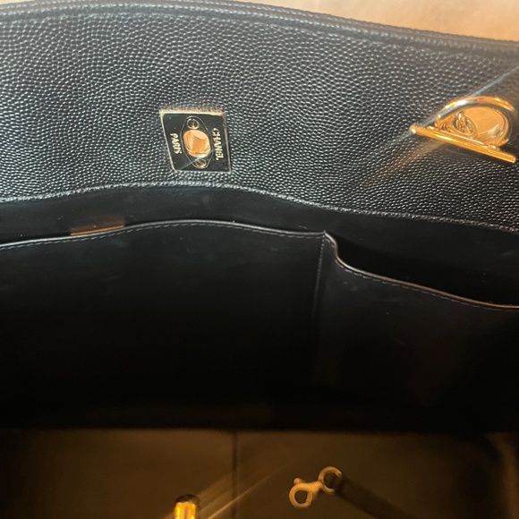 Chanel Large Shopping Tote - Picture 9 of 10